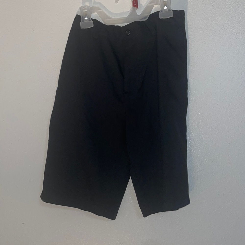 Women’s Modern Fit Shorts